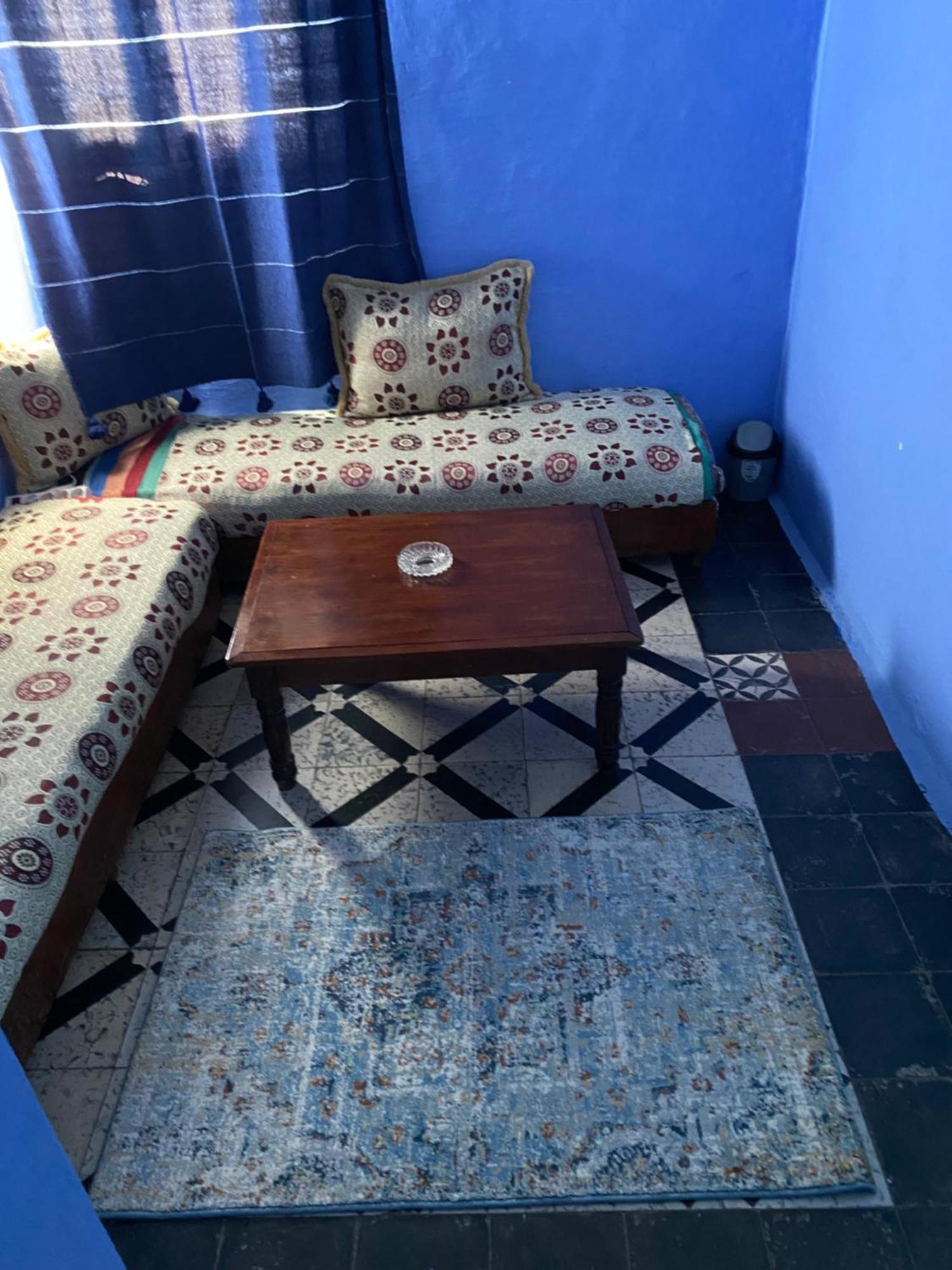Hotel Ahrazem シェフシャウエン エクステリア 写真